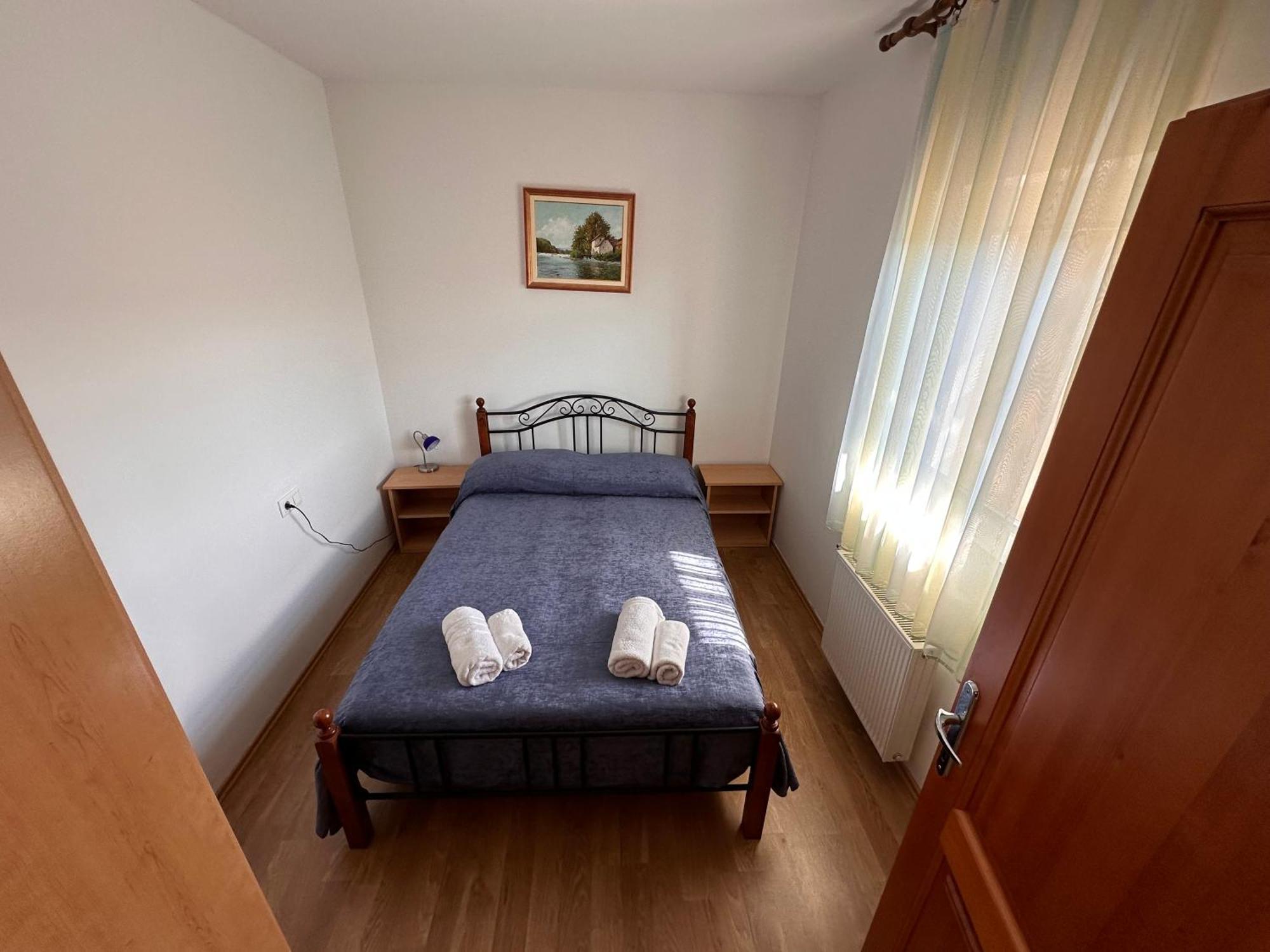 Apartments Suster Stari Trg ob Kolpi Eksteriør billede