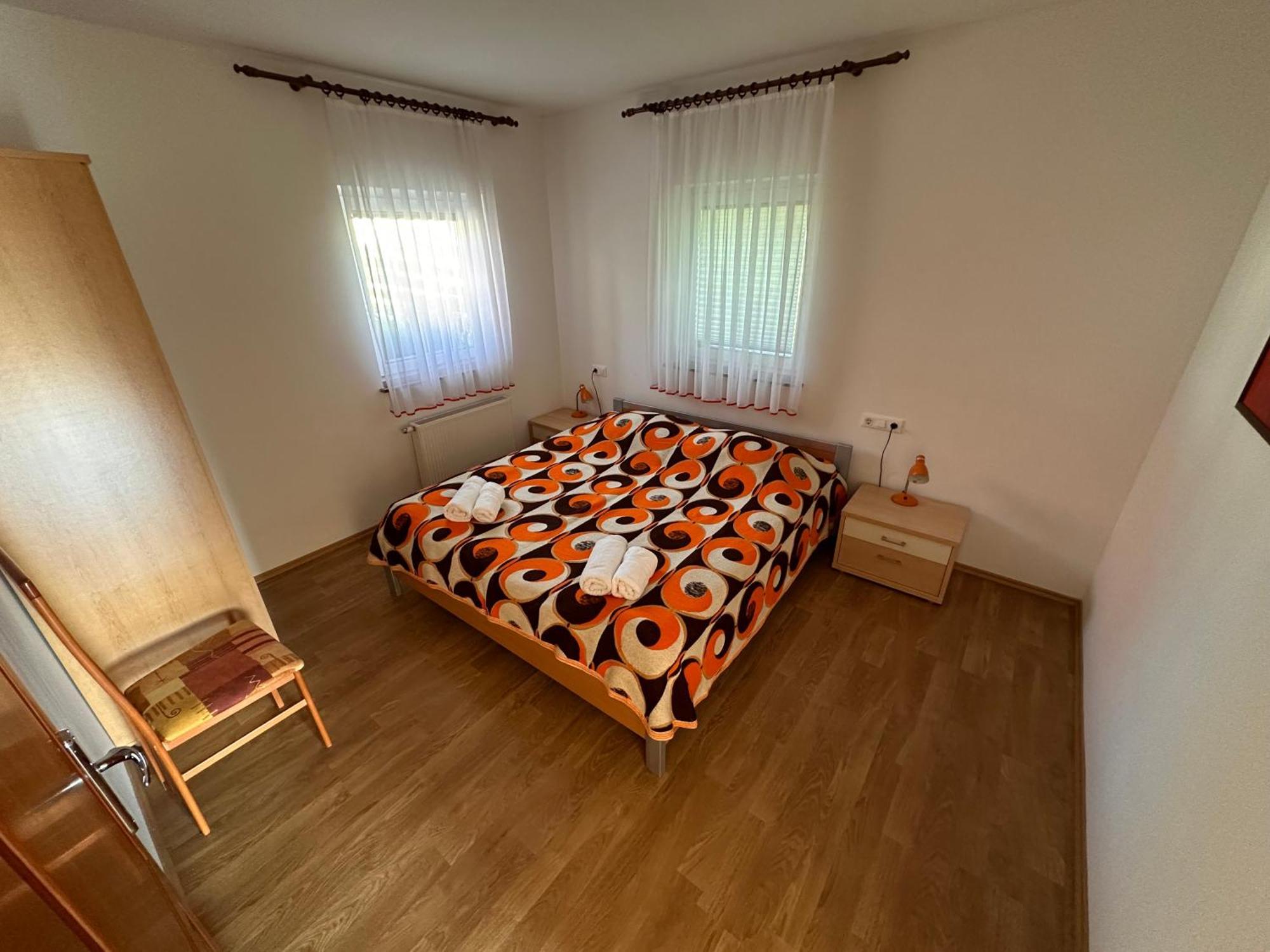 Apartments Suster Stari Trg ob Kolpi Eksteriør billede