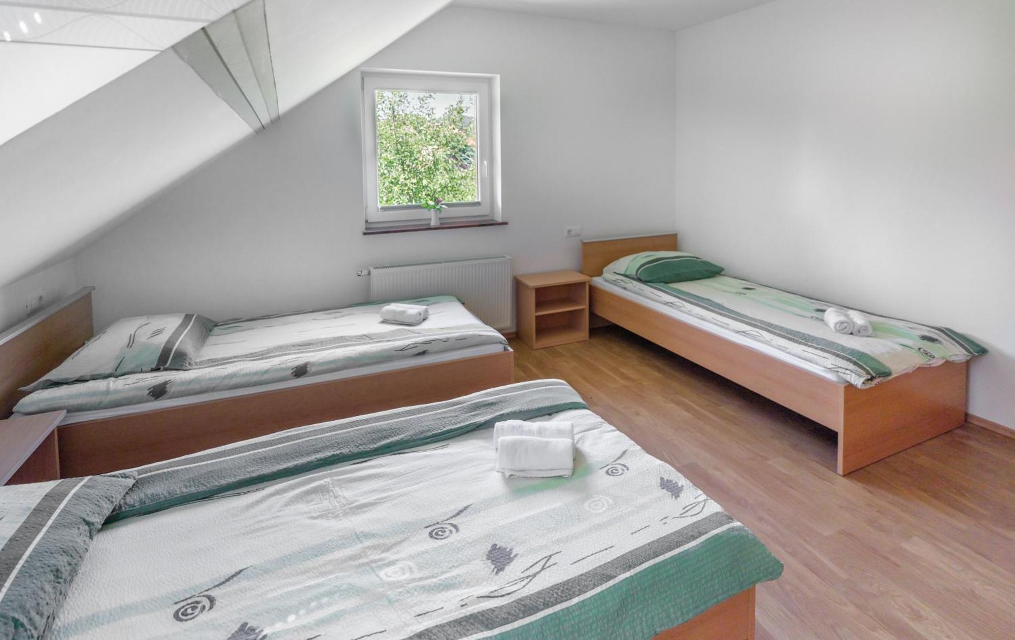 Apartments Suster Stari Trg ob Kolpi Eksteriør billede